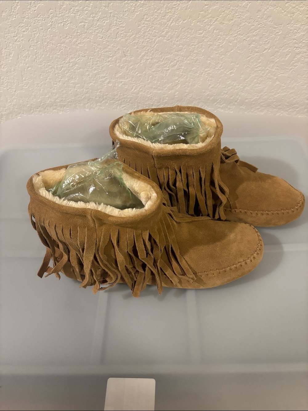 Lucky Brand Tan Fringe Moccasin Suede Leather Boots SZ 9 faux fur lined comfy